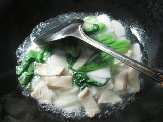 牛肚小青菜年糕汤的做法步骤：5