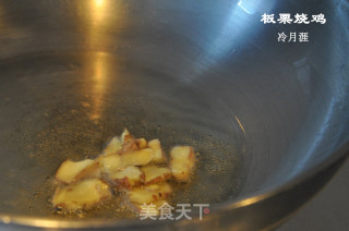 私房板栗烧鸡的做法步骤：9