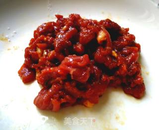 芹菜炒牛肉的做法步骤：3