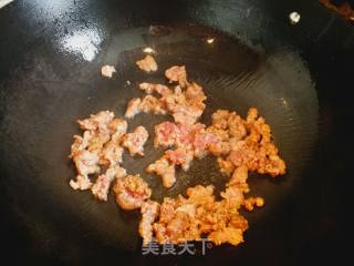 芹菜炒牛肉的做法步骤：4