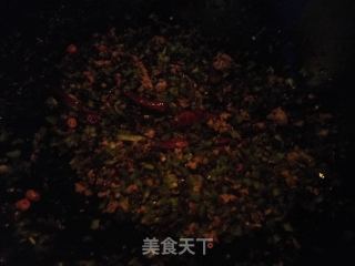 青椒芽菜肉末的做法步骤：5