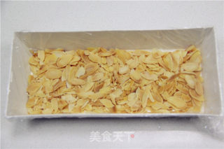 给你带来奇妙感觉的——雪藏蛋糕的做法步骤：2