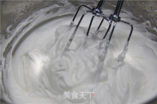 给你带来奇妙感觉的——雪藏蛋糕的做法步骤：6