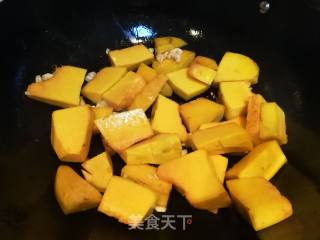 蒜末南瓜的做法步骤：3