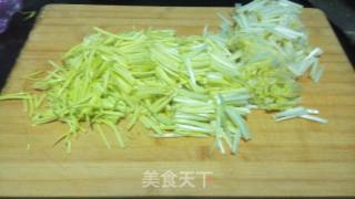 蒜黄炒扇贝的做法步骤：4