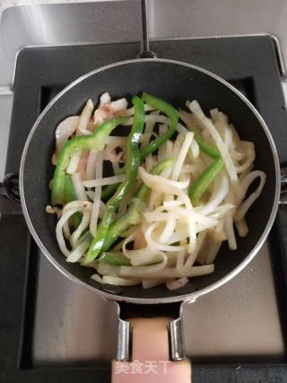 宝宝辅食土豆饼的做法步骤：2