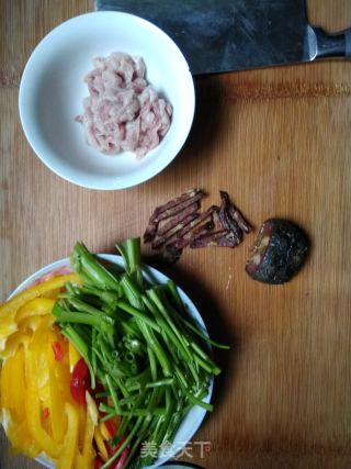 五彩猪血豆腐粑的做法步骤：2