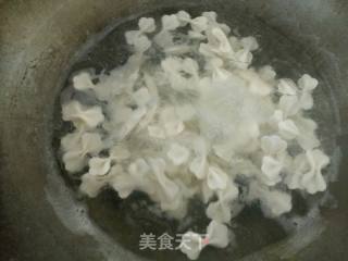 雪菜肉丝蝴蝶面的做法步骤：3