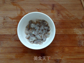 韭菜虾仁蛋饼的做法步骤：1