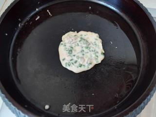 韭菜虾仁蛋饼的做法步骤：5