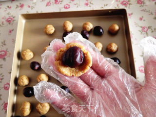 万圣节之黑芝麻球——蜘蛛&小精灵的做法步骤：7