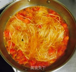 西红柿鸡蛋面的做法步骤：8