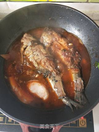 家常炖青鱼的做法步骤：4