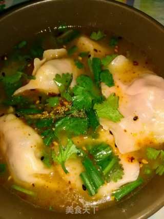 酸汤水饺的做法步骤：4
