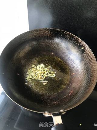 绿椒茄子的做法步骤：3