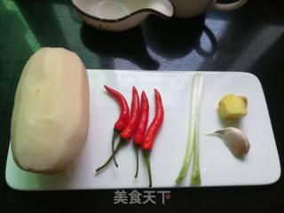 麻辣藕片的做法步骤：1