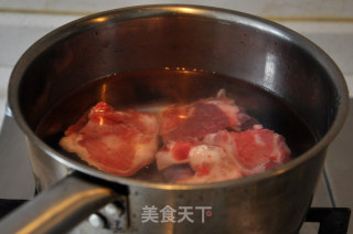 莲藕红豆绿豆汤的做法步骤：3