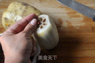 莲藕红豆绿豆汤的做法步骤：5