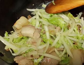 东北白菜炖干豆腐的做法步骤：4