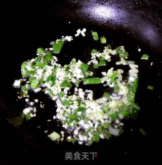 双椒肥肠的做法步骤：4