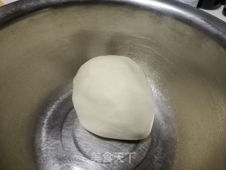 烫面蛋黄酥的做法步骤：5