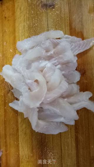 酥炸龙利鱼的做法步骤：2