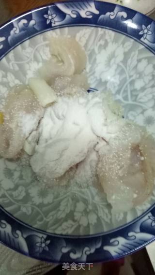 酥炸龙利鱼的做法步骤：4