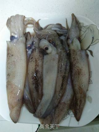 海猫炒韭菜的做法步骤：1
