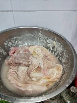 猪肚莲藕汤的做法步骤：1