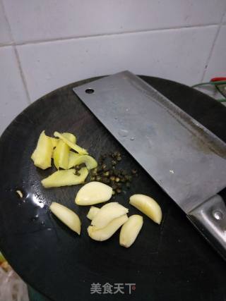 猪肚莲藕汤的做法步骤：6