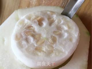 秋季滋阴润肺～～～冬瓜莲藕肉丸汤的做法步骤：9