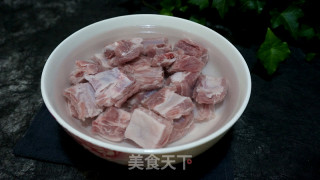 糯米蒸排骨的做法步骤：1