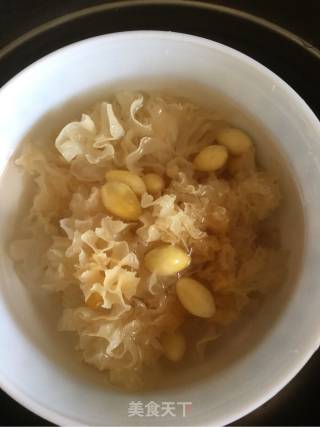 白果冰糖银耳的做法步骤：4