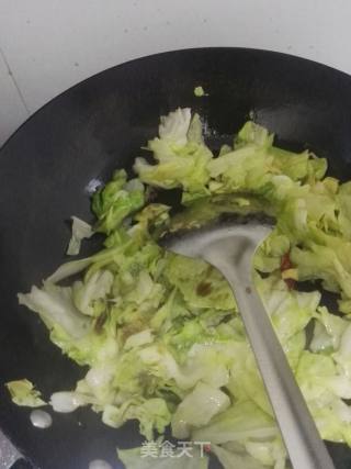 手撕包菜的做法步骤：2