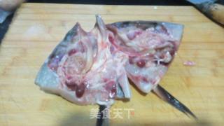 鱼头豆腐汤的做法步骤：1
