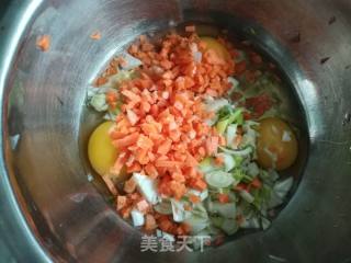 大葱胡萝卜炒蛋的做法步骤：2