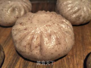红豆，黑米，黑芝麻杂粮鲜肉包的做法步骤：6