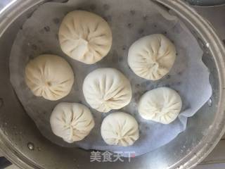 香肠卷、肉包子的做法步骤：10