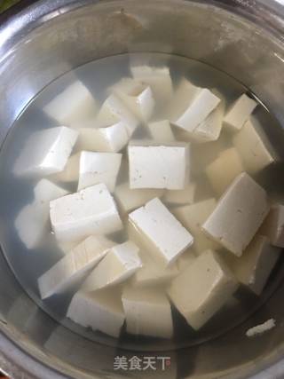 改进版白菜炖豆腐的做法步骤：1