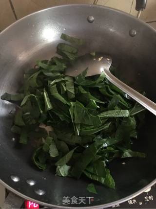 青菜炒香菇的做法步骤：5