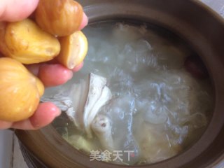 秋栗雪耳鸡汤的做法步骤：7