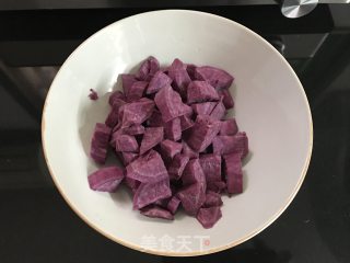 紫薯小米粥的做法步骤：3
