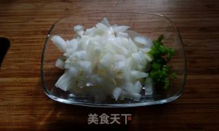 西红柿大米浓汤的做法步骤：1