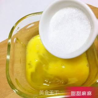 火龙果蛋饼的做法步骤：3