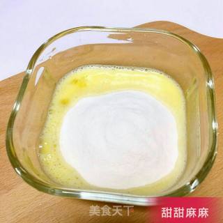 火龙果蛋饼的做法步骤：4