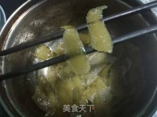 秋季滋阴润肺一一柚子皮糖的做法步骤：6