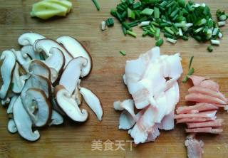 鲜味香菇面的做法步骤：2