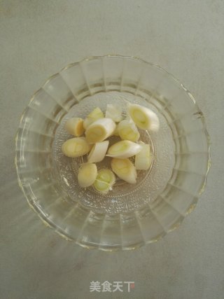 蘑菇粉条炖排骨的做法步骤：3