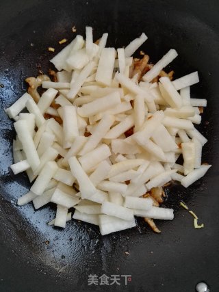 五花肉炒凉薯的做法步骤：6
