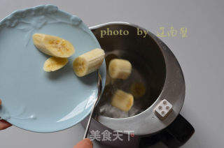 【Me制豆浆试验室】香蕉冬枣豆浆的做法步骤：4